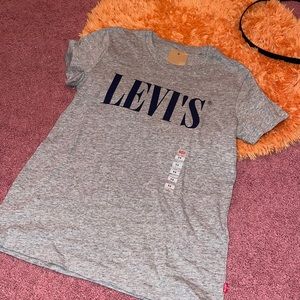 levis tshirt